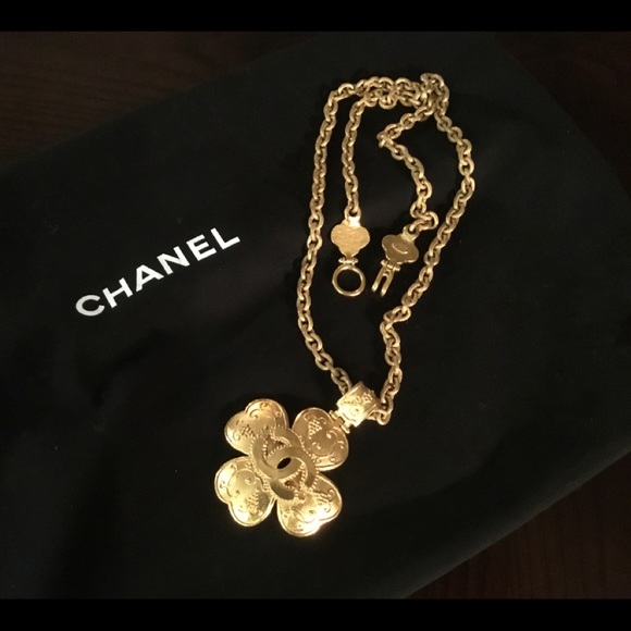 Chanel vintage necklace - Picture 2 of 3